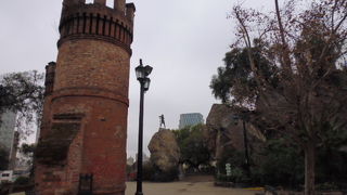 地下鉄駅からすぐです