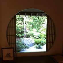 丸窓からの眺め