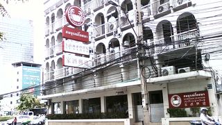 ここのプーパッポンカレーは絶品