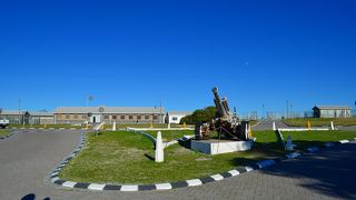 ネルソン・マンデラ氏が収容されていた黒人専用の刑務所があるロベン島