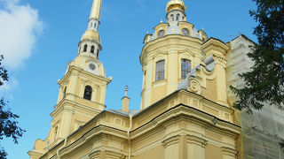 メトロで行けば分かりやすい。博物館等見どころいっぱい