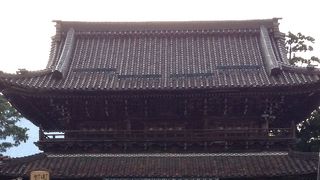 この街の観光の中心スポット