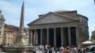 歩きで行ける歴史的建造物