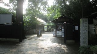 「古今伝授の間」見学開始時間に合わせて訪れるのがベストかと