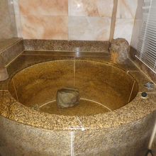 宿泊で利用した皇家季節酒店の浴室