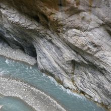 渓谷美が楽しめます