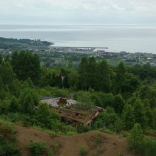 第二展望台から。噴火湾と渡島半島が見えます。