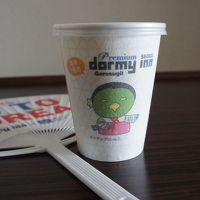 レストランやロビーに、テイクアウト用コーヒーがありました