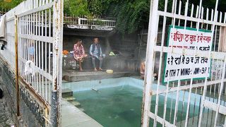 温泉に入れます