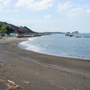 護岸破壊だけでなく地盤沈下も