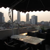 朝食会場のルーフトップ