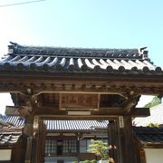 日本に3体しかない白衣観音さまを拝観できるお寺です