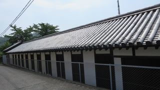 中に入ることはできません。