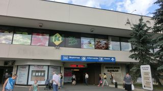 両替もコンビニも有り☆窓口は英語OK