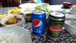 ローカル感満載の絶品庶民食堂