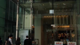 有楽町駅前です