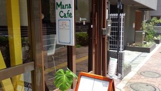 Mana Cafe