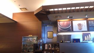 上品に別物な感じ黒糖ミルク珈琲　上島珈琲