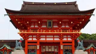 ハイキング、山登りに近いハードな登りです。