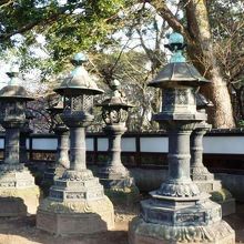 上野東照宮石灯籠