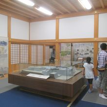 御殿に入ると、まずは「御膳立之間」