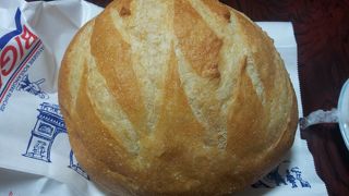 シンプルなパンが多いです