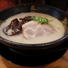 僕の好きな博多天神に似てますが、味はちょっと違うようです。