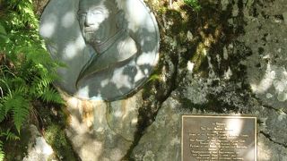 長野県上高地　観光　「ウェストンレリーフ」