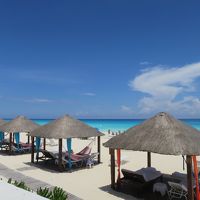 ホテル前　ビーチ