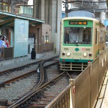 三ノ輪橋停留場行電車が入線