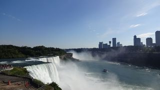 近くで見ればその迫力は見応えがある。