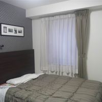 シングルルームのベッド、十分な広さでした。