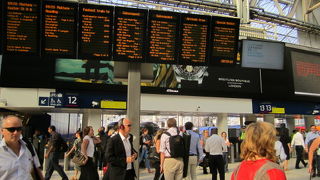 ロンドンから郊外へ