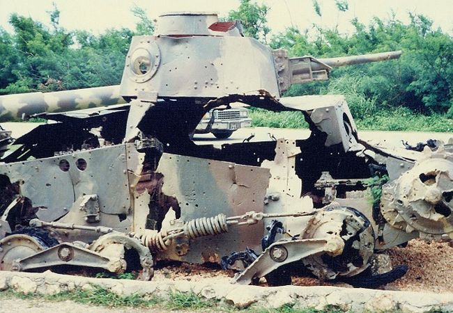 昔の戦車が鋼板がうすい