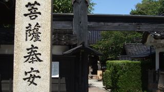巧妙な仕掛けがたくさんの寺