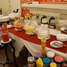 朝食バイキング