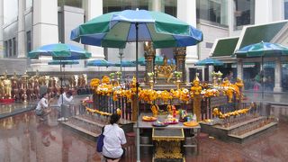 エラワン・プーム