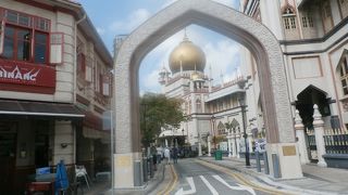 シンガポール最大のモスク(^_-)-☆サルタン・モスク