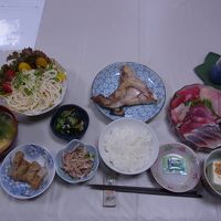 初日の夕食（１人分）