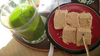 名物のわらびもち