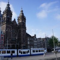 この教会のとなりがホテルです