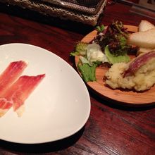 生ハム、オイルサーディン