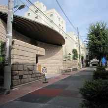 松涛美術館外観４