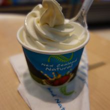 フローズンヨーグルトソフトクリーム?