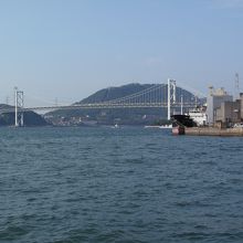 海へ出れば関門海峡を望めます