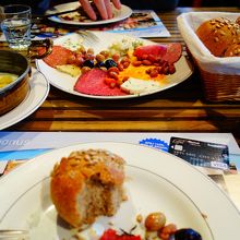 卵などの暖かいメニューも注文出来ます。