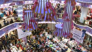 日本のデパート(マレーシア風)