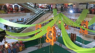 ブキッ・ビンタンプラザ