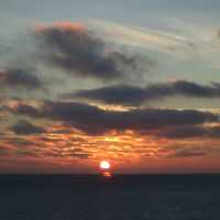部屋から見た日の出