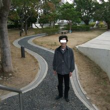 健康足裏ツボ押し石畳もあります